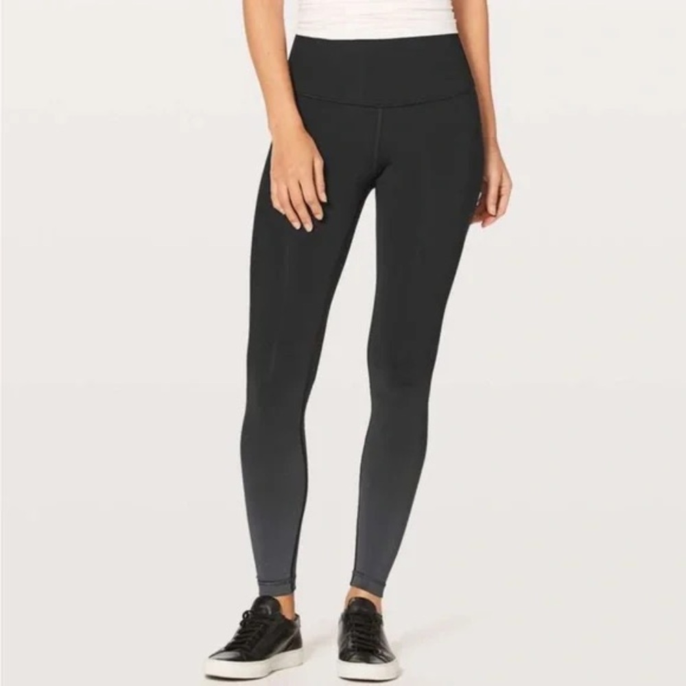 Women’s LULULEMON Wunder Under Hi-Rise Tight 28" Black Ombre Black- Size 4